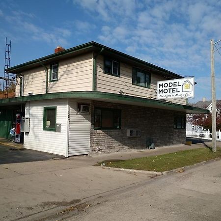 Model Motel Kankakee Bagian luar foto
